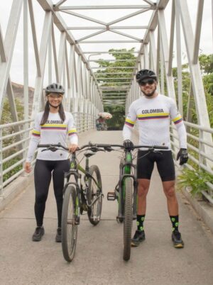 Jersey Pareja MATCH82